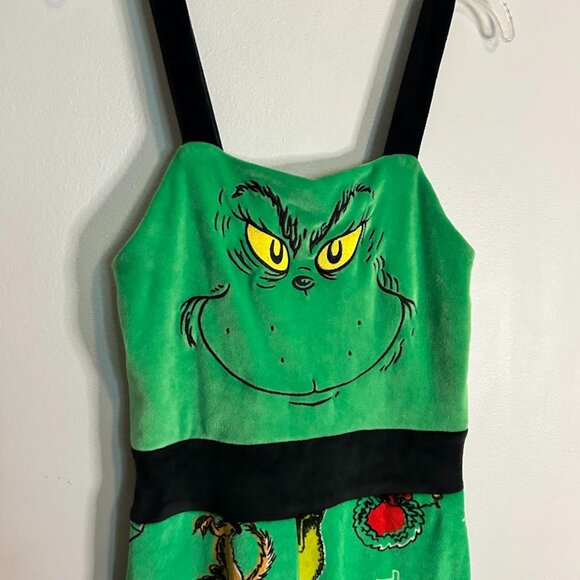 Dr Seuss The Grinch Pajamas Jumpsuit Bibs Romper Overalls Juniors Size XS‎ NWOT - Picture 1 of 5